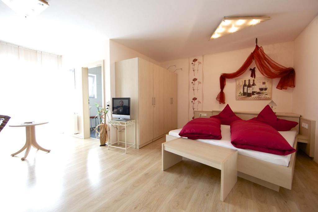 Hotel Kleines Landhaus Wendel Kapellen-Drusweiler Exteriér fotografie